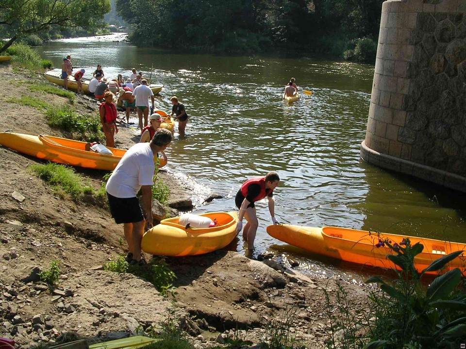 img00004.jpg