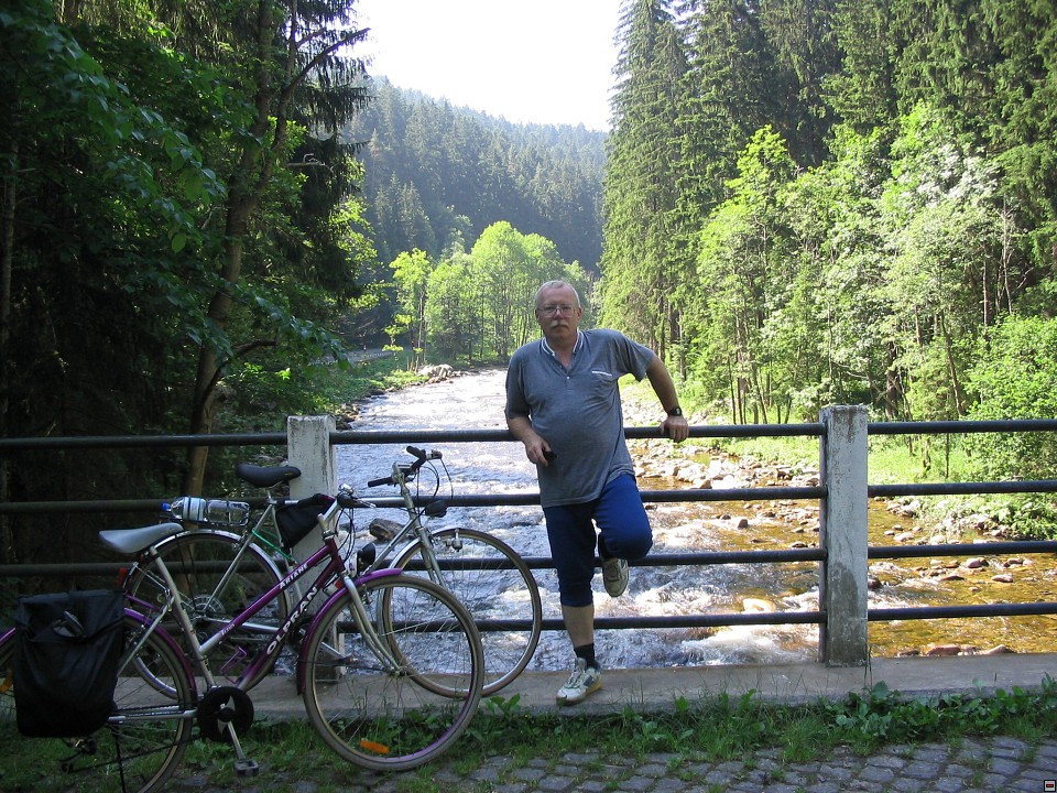img00017.jpg